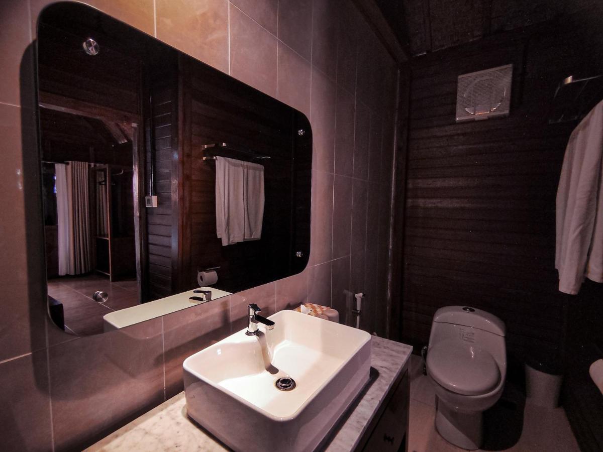 Uli Wood Villa, Jimbaran Bali - Near Gwk Экстерьер фото