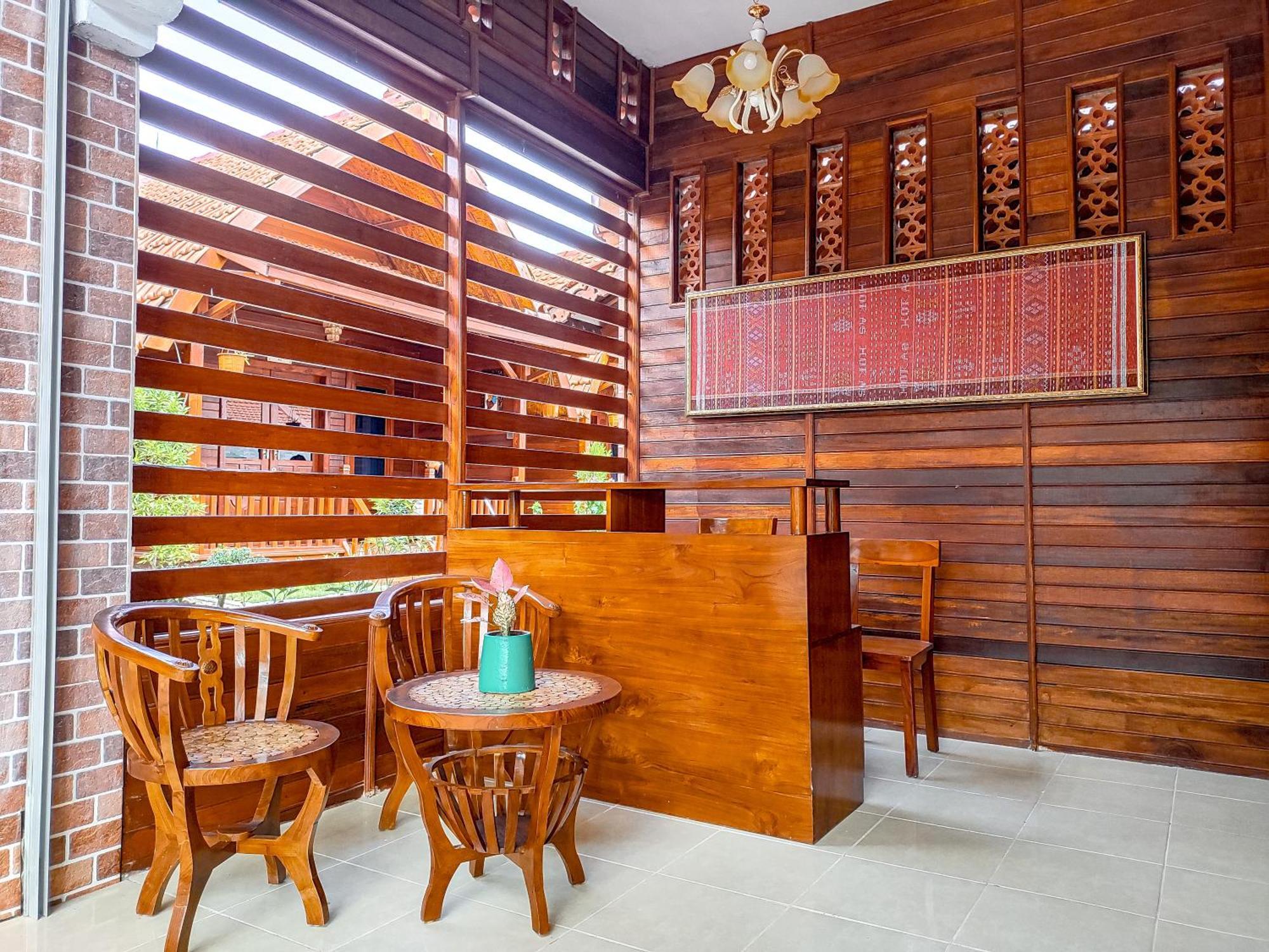 Uli Wood Villa, Jimbaran Bali - Near Gwk Экстерьер фото
