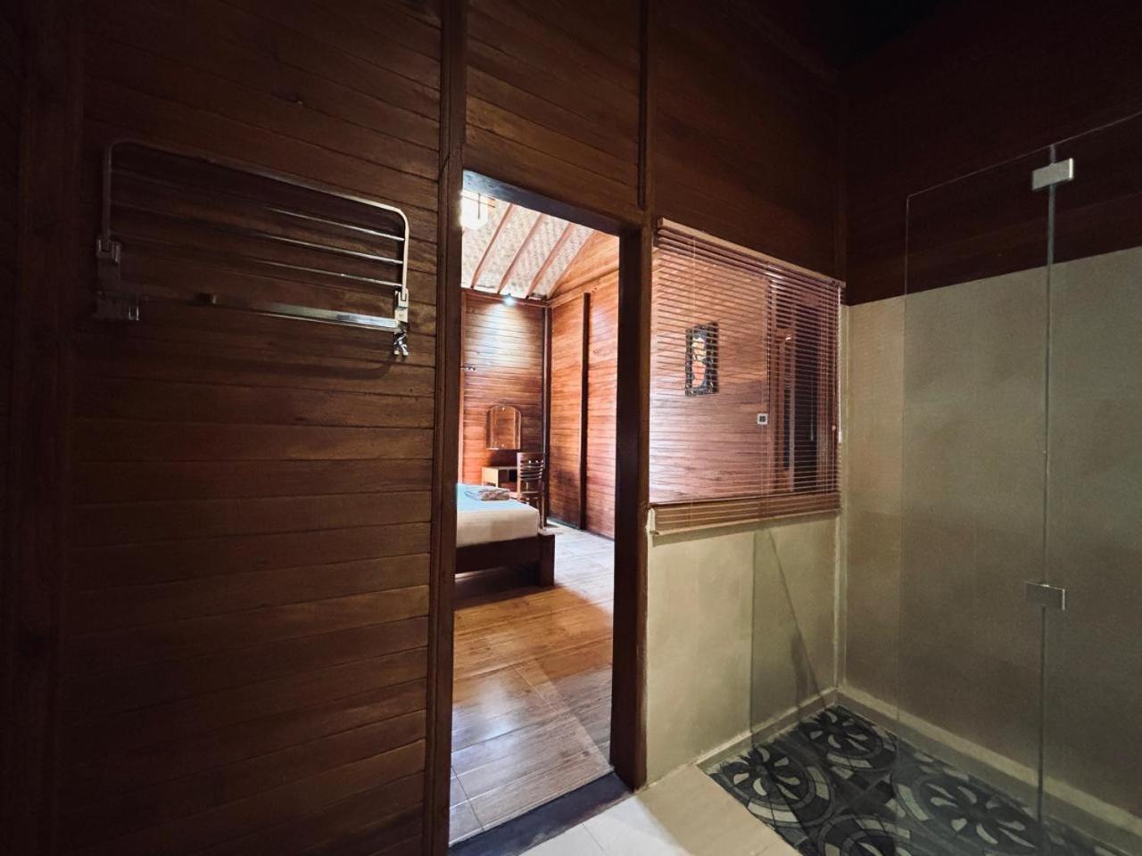 Uli Wood Villa, Jimbaran Bali - Near Gwk Экстерьер фото